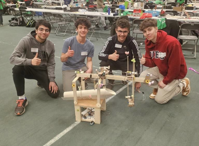 Robotic claw arm final